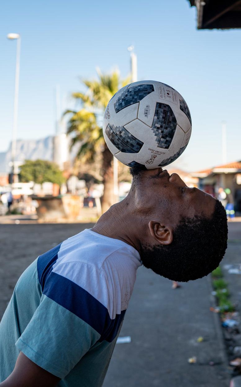Why stick to the limits? This freestyle footballer is changing the game