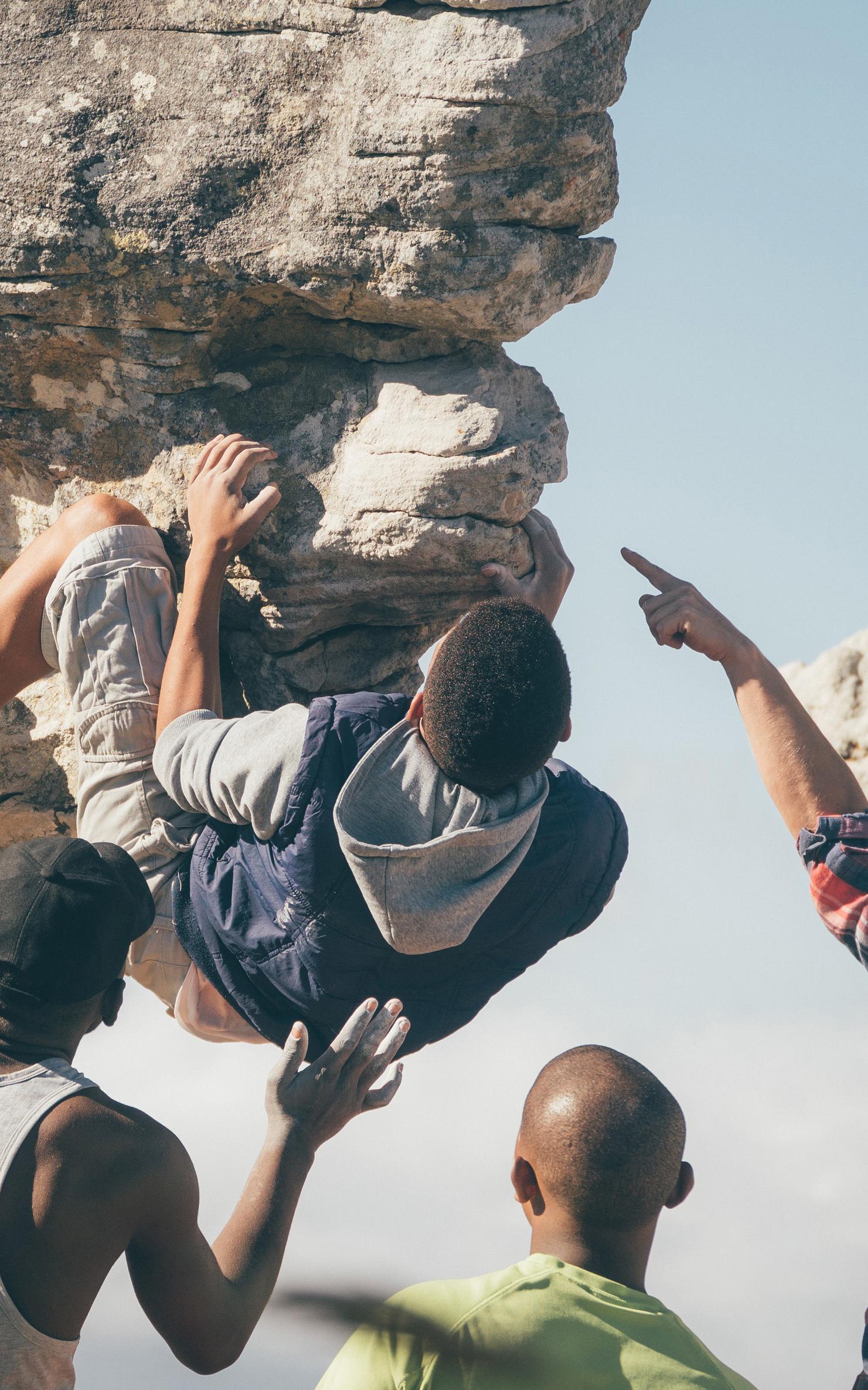This climber is teaching children how to overcome obstacles