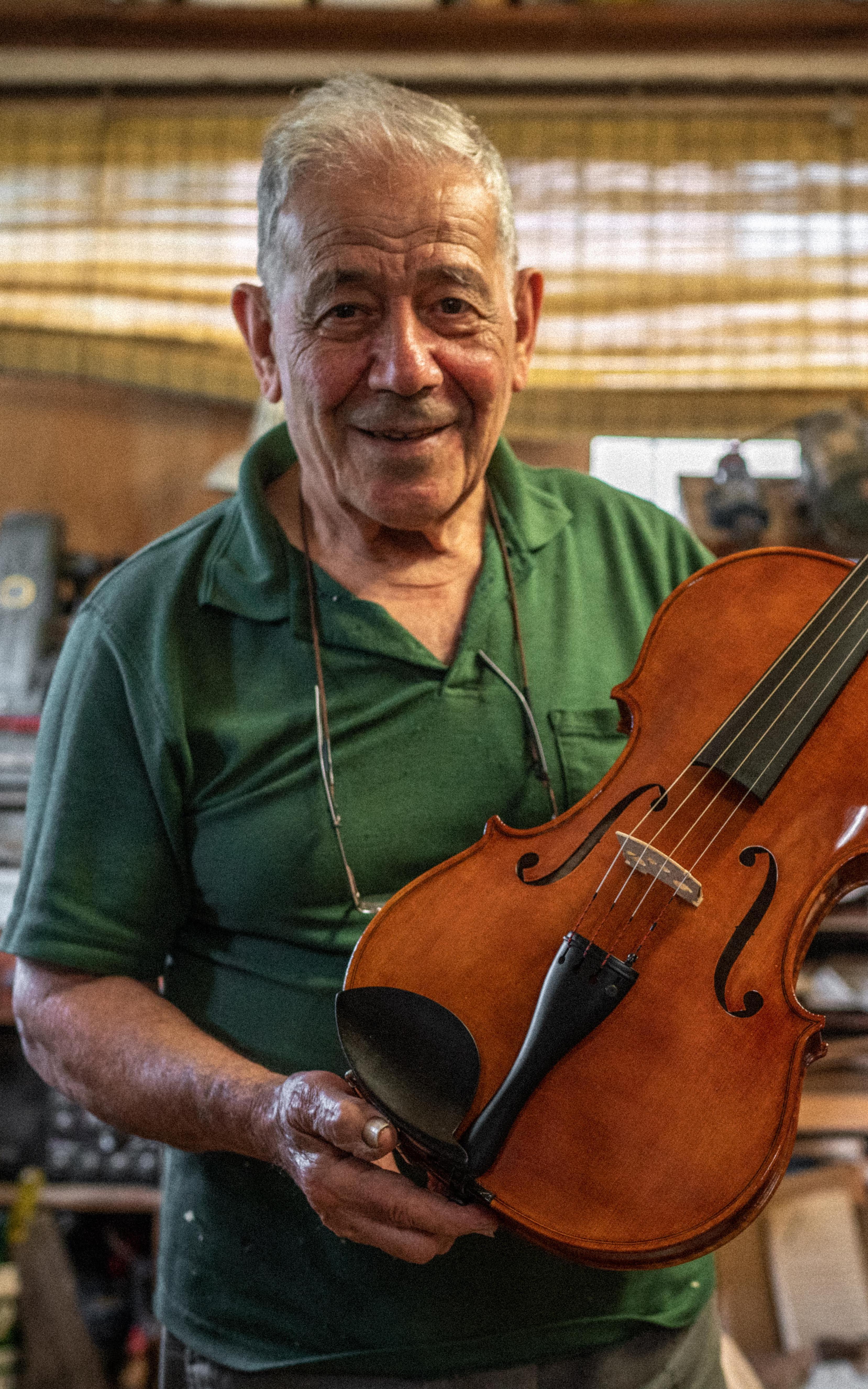 Man with violin 
