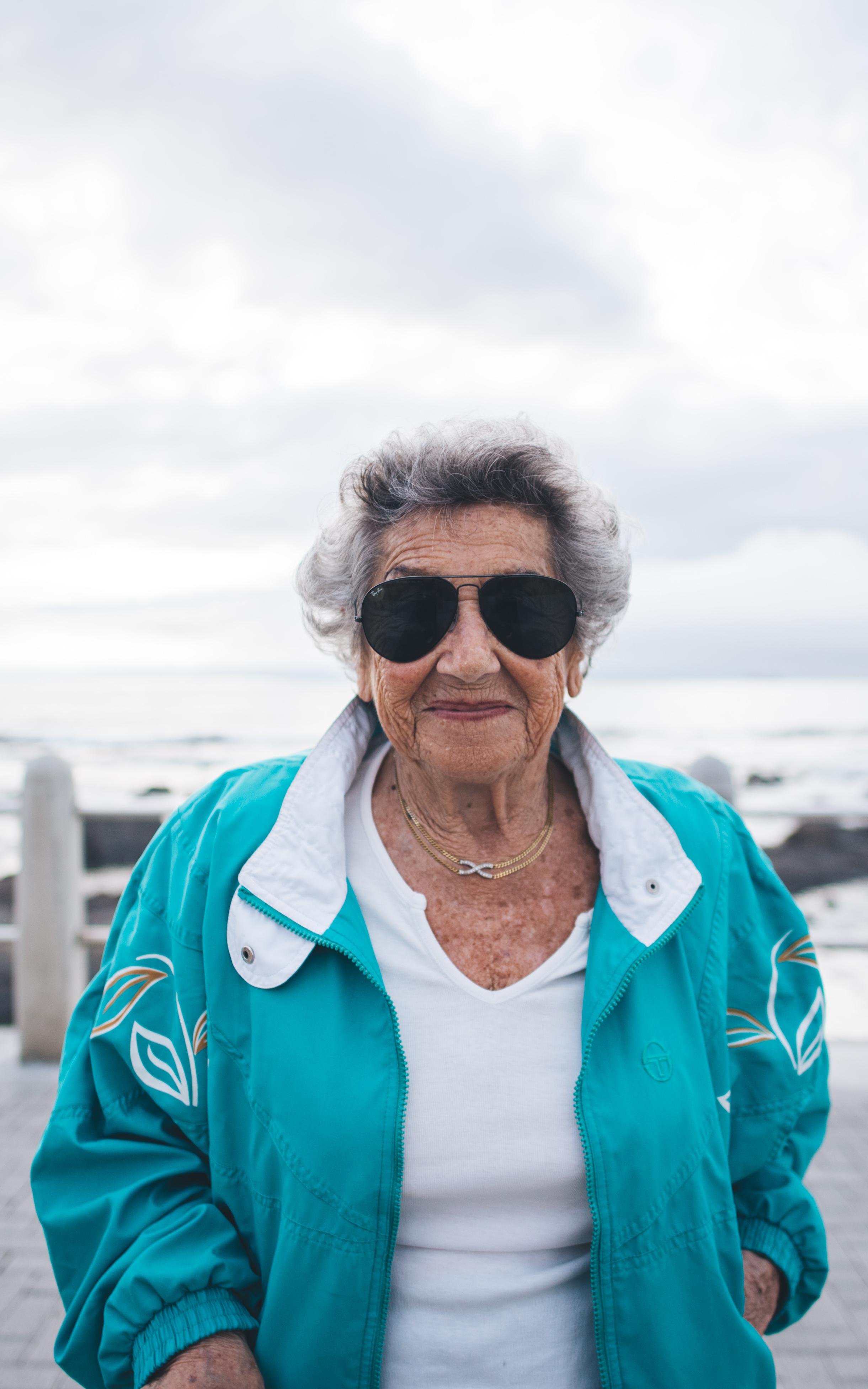 Beautiful News - Ella Blumenthal at Cape Town’s Sea Point Promenade