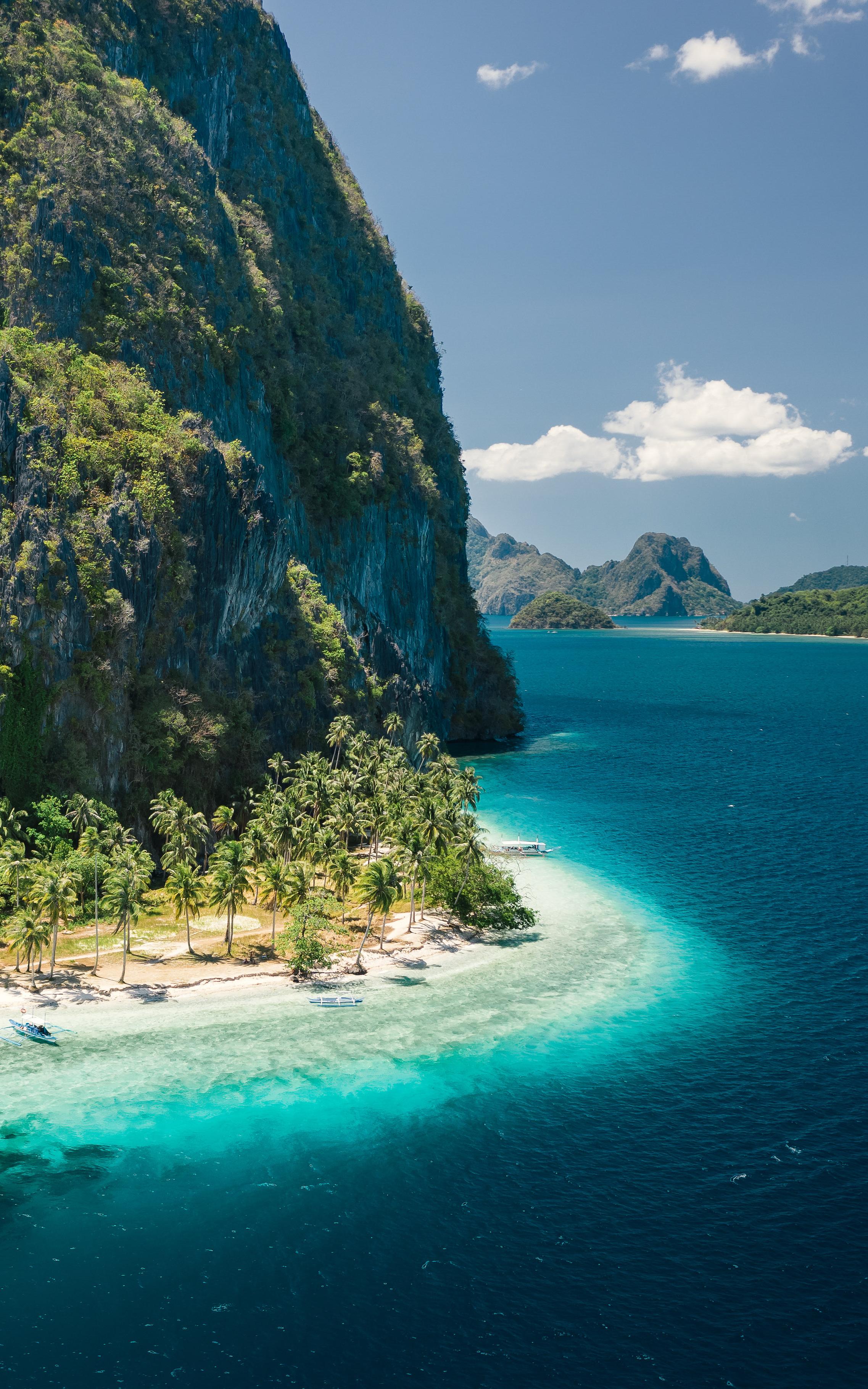 Beautiful News - Aerial shot of El Nido coastline