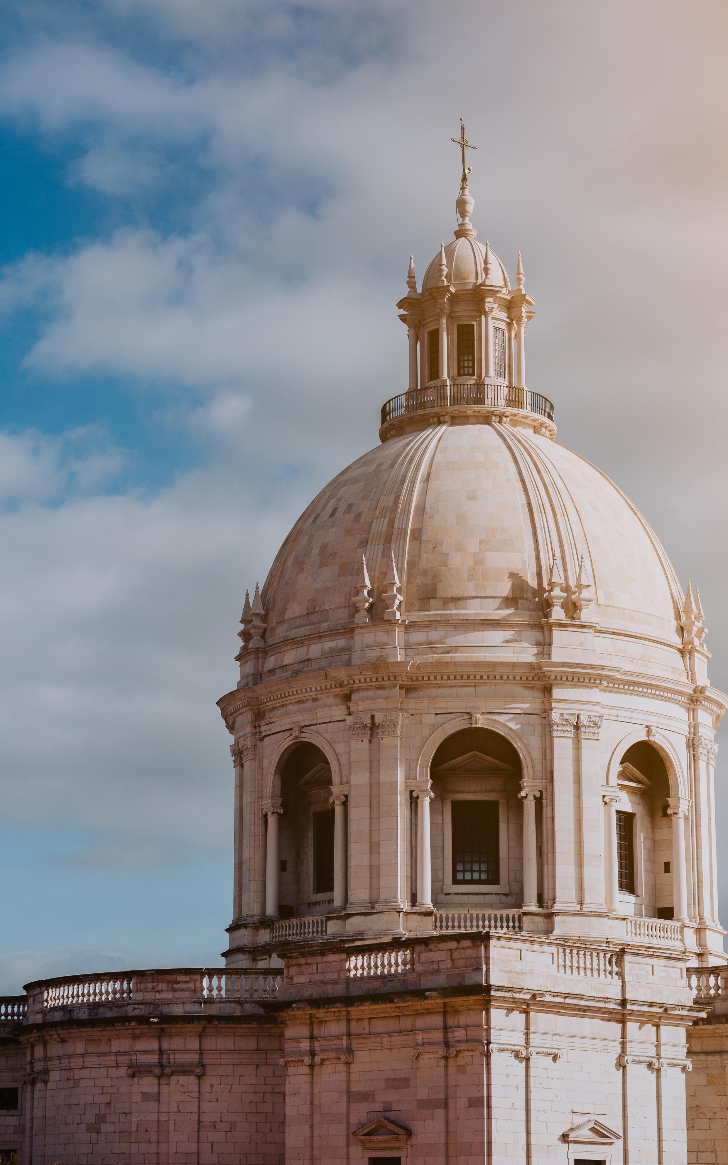 Beautiful News- Religious building in Lisbon