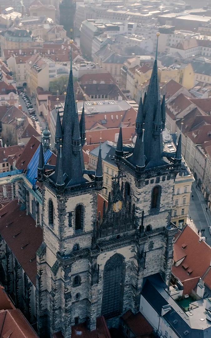 Beautiful News-Aerial view of Prague's architecture 