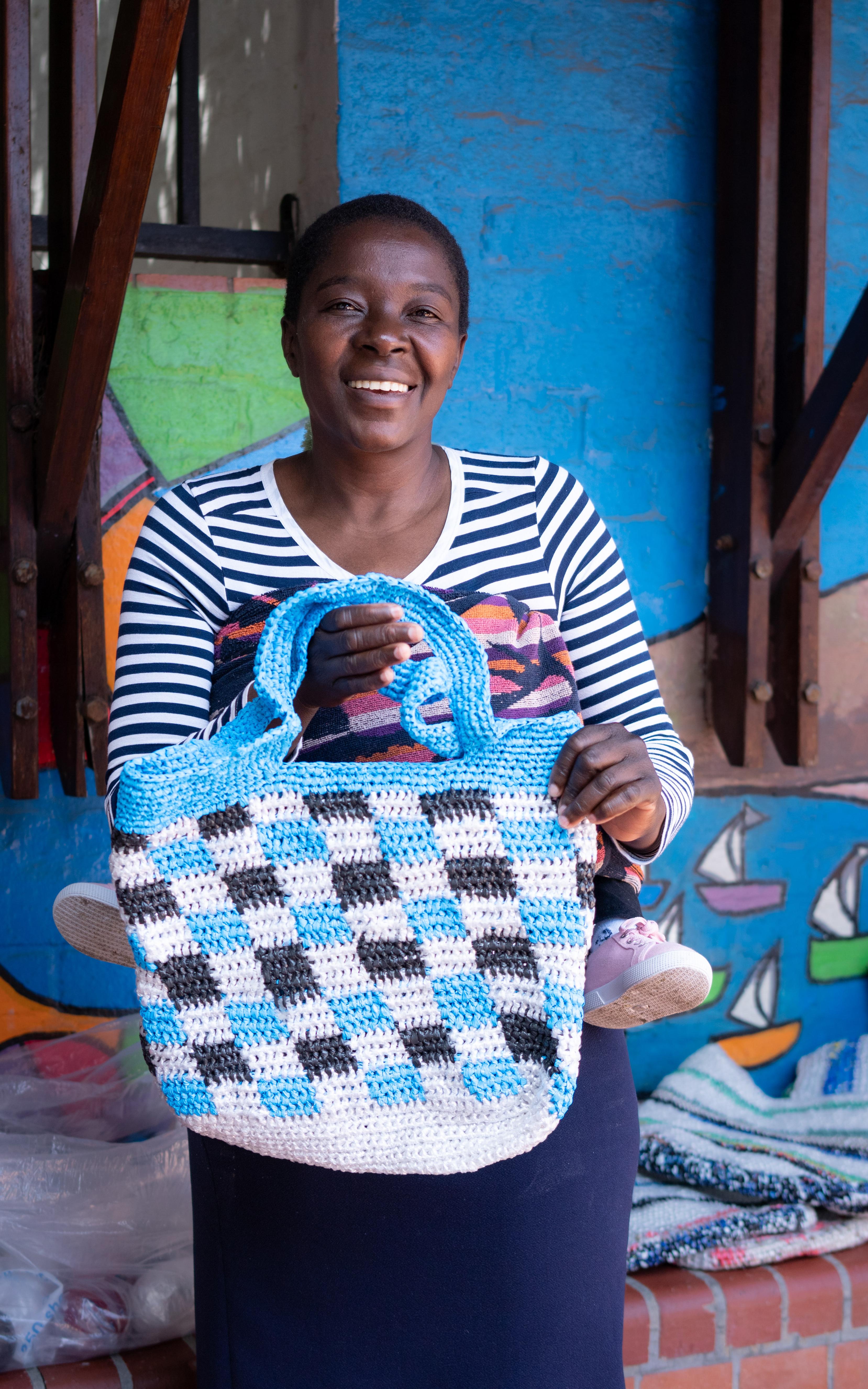  Crocheting bread bags to feed communities