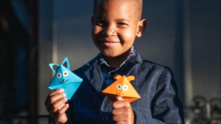 Omphile , solved the unemployment with paper animal making.