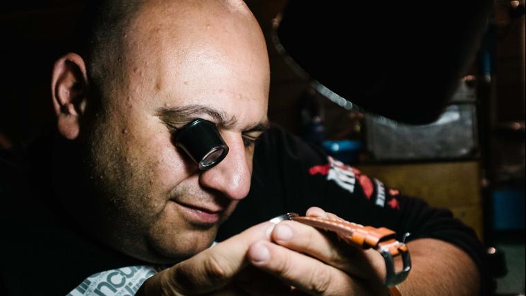 The craftsman making up for lost time by restoring historical timepieces