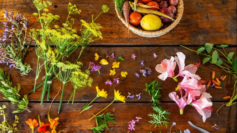 Foraged flowers