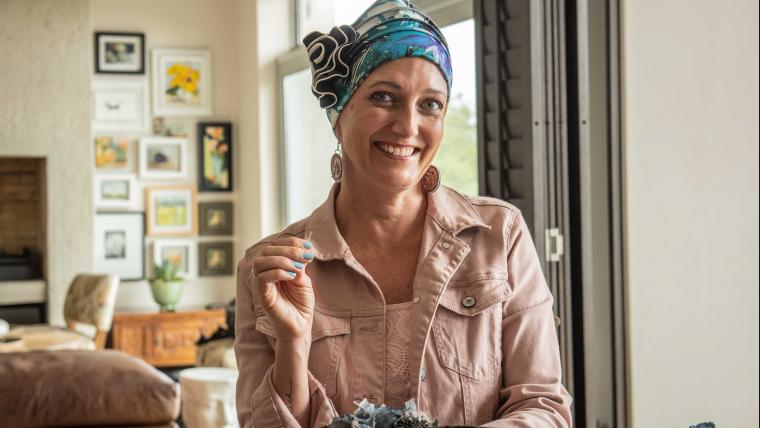 This cancer warrior crafts hats of strength for those in chemo