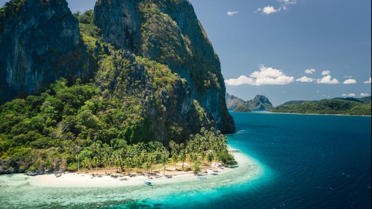 Beautiful News - Aerial shot of El Nido coastline